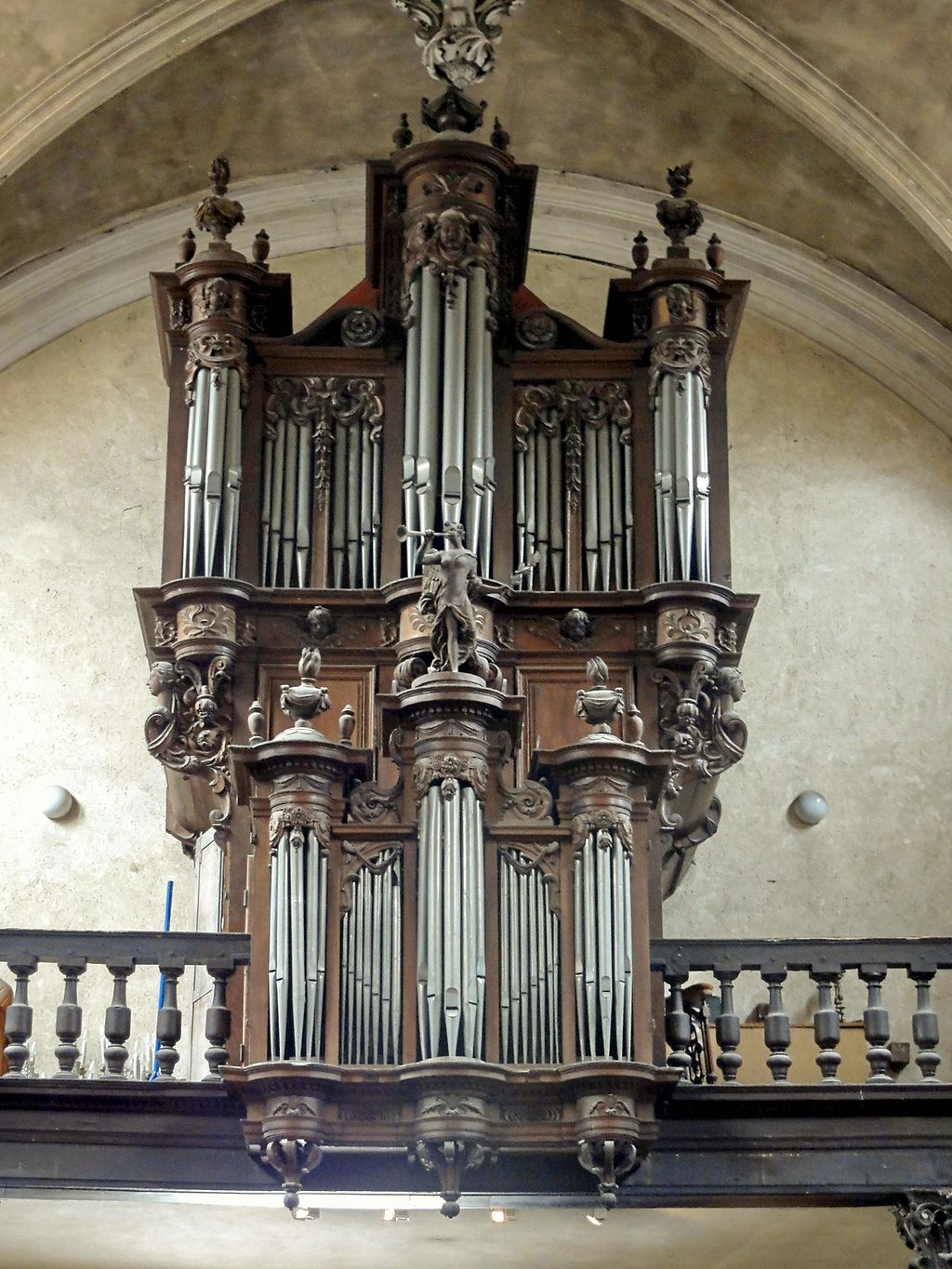 église Notre Dame orgue de 1639 3